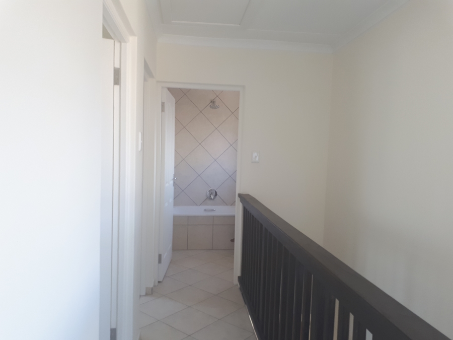 To Let 2 Bedroom Property for Rent in Kidds Beach Eastern Cape